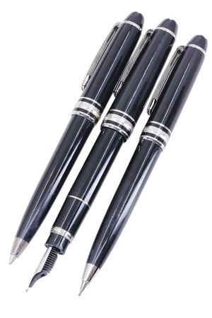 MONTBLANC - ENSEMBLE DE 3 STYLOS ET ÉTUI