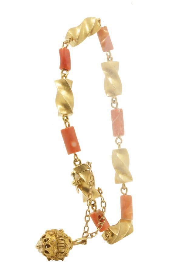 Bracelet Ancien Corail