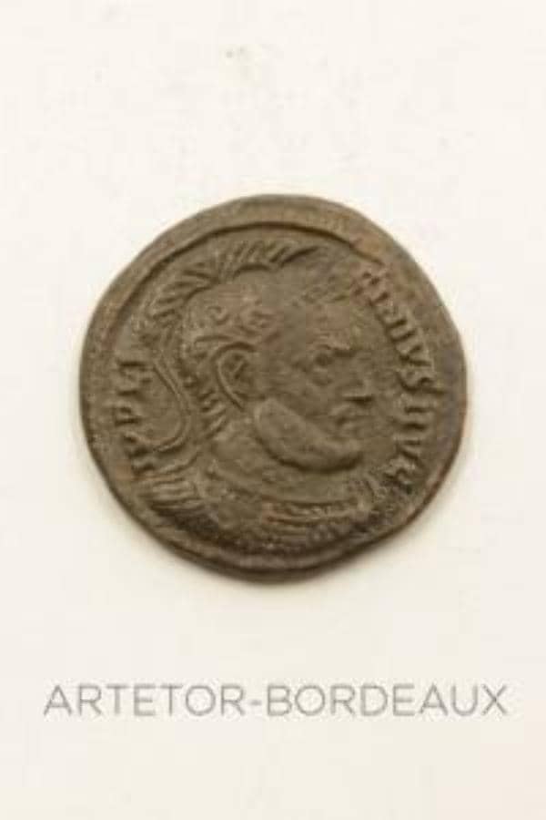 Nummus Licinius 1er, photo 1 of 2