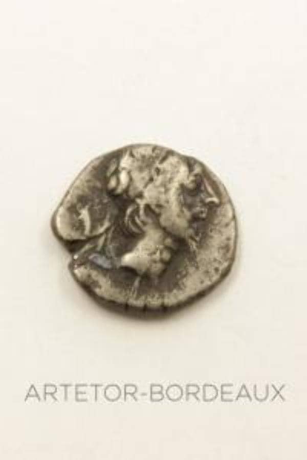 Drachme Ariobarzanes III, photo 1 sur 2