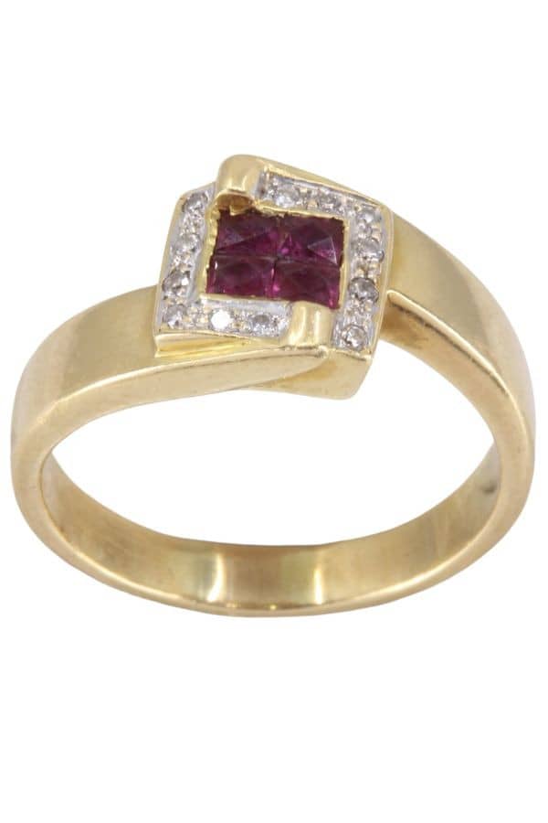 BAGUE RUBIS ET DIAMANTS, photo 2 sur 3