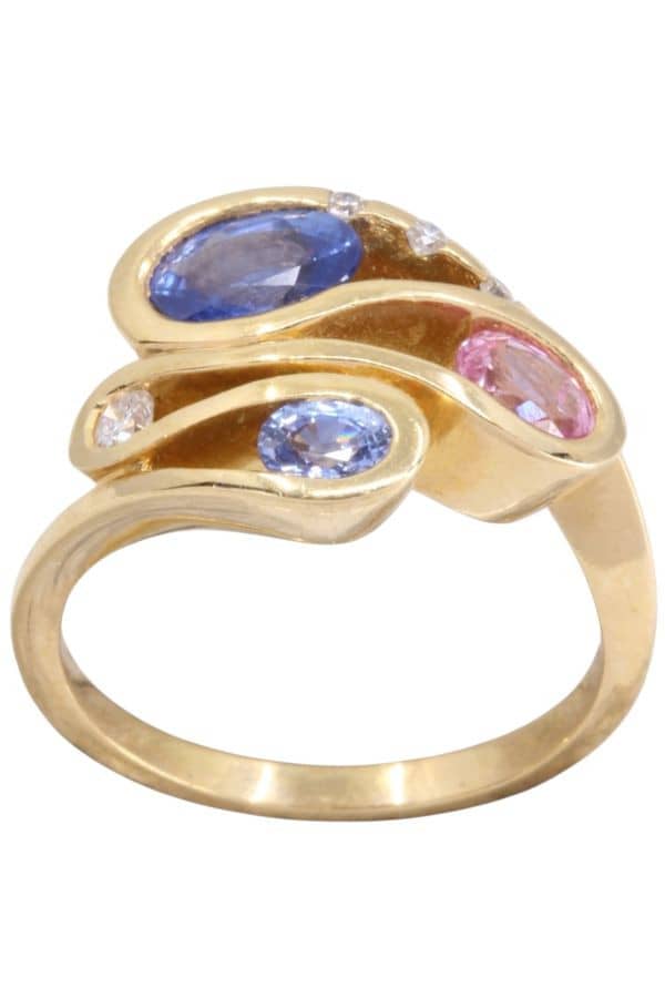 BAGUE SAPHIRS ROSE, BLEUS ET DIAMANTS, photo 2 sur 3