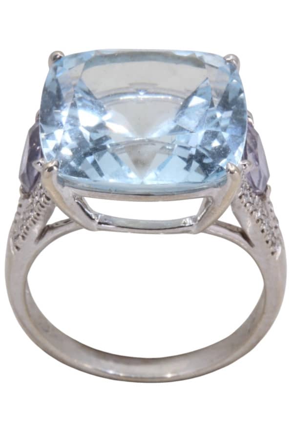 BAGUE ANCIENNE TOPAZE ET DIAMANTS, photo 2 sur 3